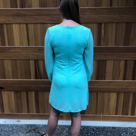 One Piece | Mint Dress - Picture 2 of 3